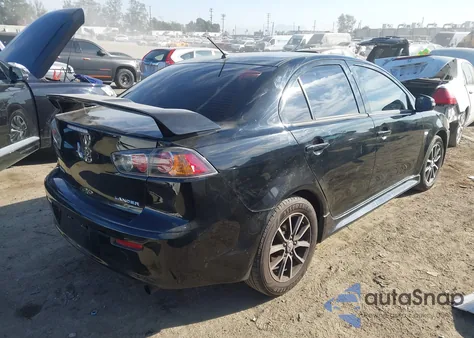 2016 Mitsubishi Lancer Es z USA, uszkodzony, nr VIN JA32U2FU9GU001345